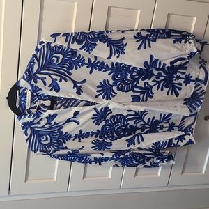Zara Floral Print Top. Never worn. Size Medium.